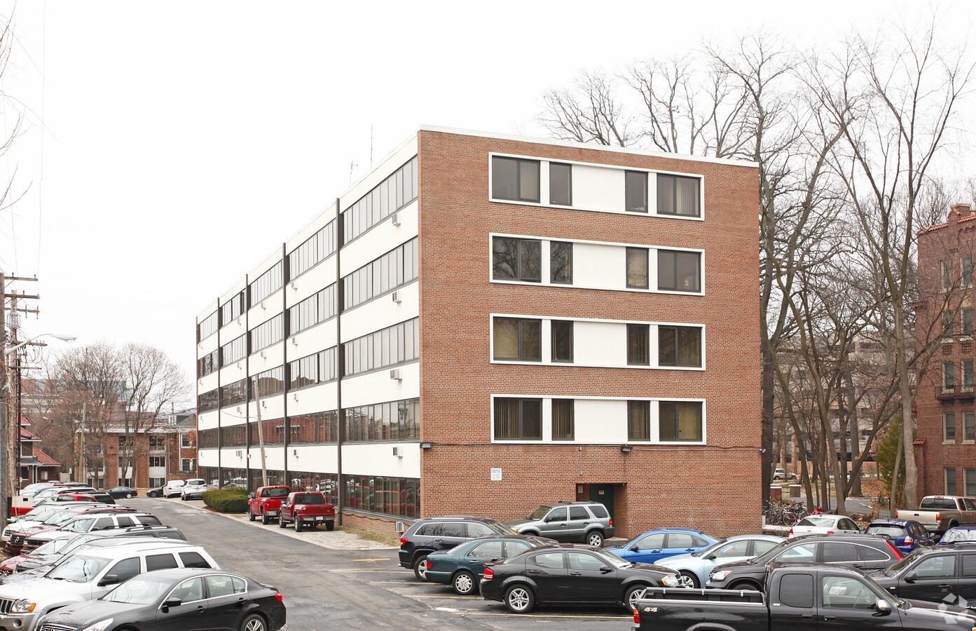 Forest Place Apartments - Forest Place Apartments