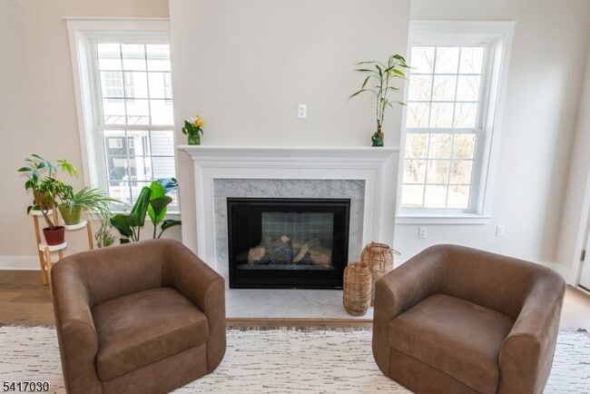 Photo - 37 Hillandale Dr