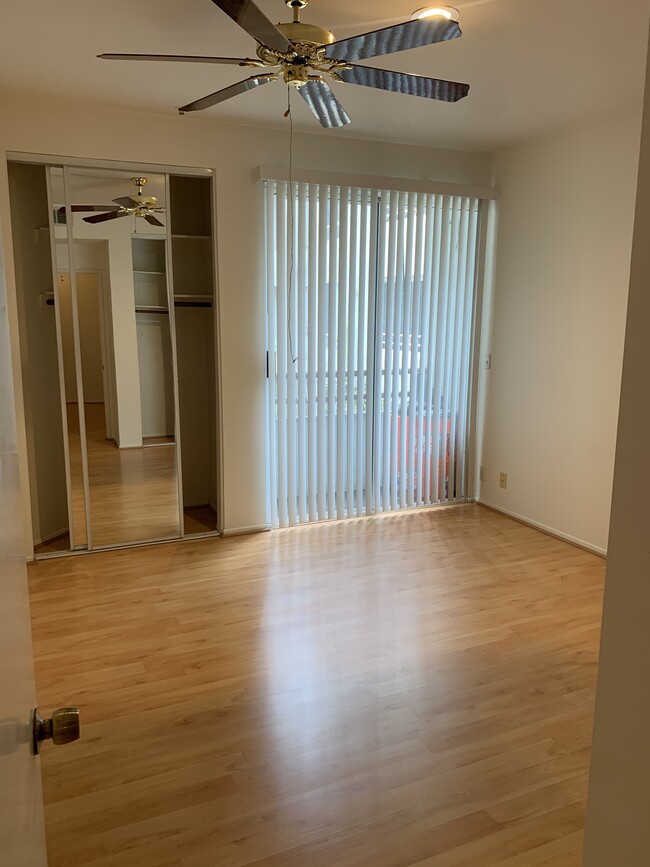 Photo - 500 S Berendo St Unidad Berendo Rental