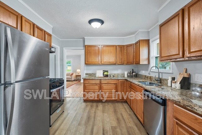 Photo - 1722 Orchid St