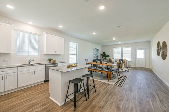 Photo - 3075 Clydesdale Dr