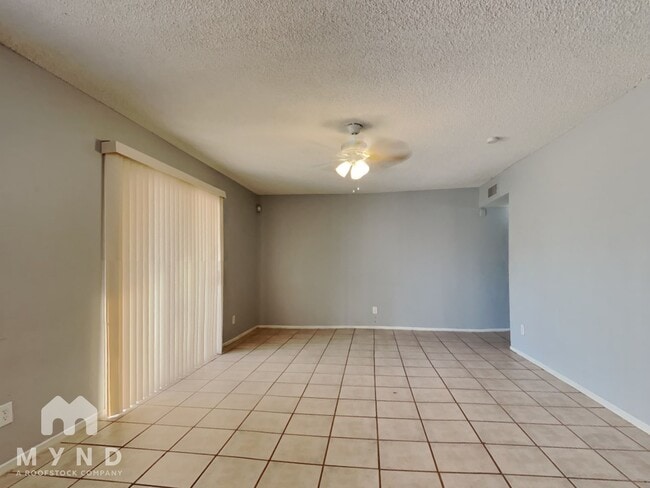 Photo - 1916 E Ardmore Dr