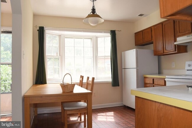Photo - 508 E Windsor Ave