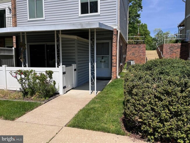 Photo - 15012 Eardley Ct Apartment Unit 282-G