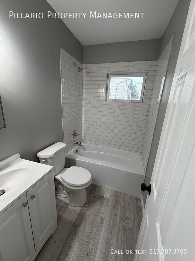 Photo - 3221 E 38th St