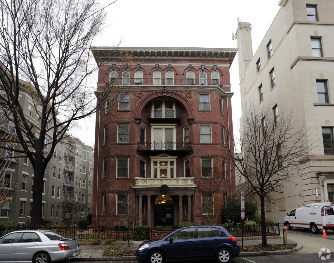 Photo - 1419 R St NW
