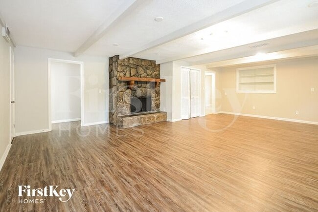 Photo - 314 Polly Reed Rd NE