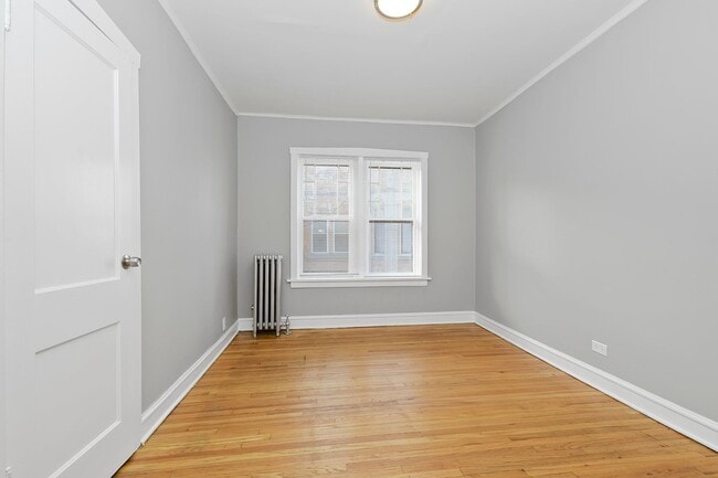 Photo - Bev Apartments