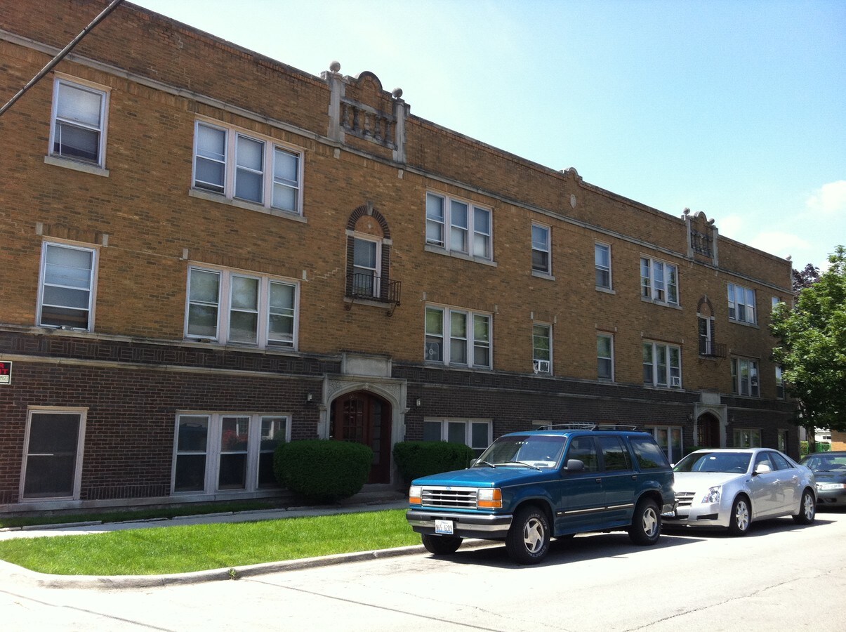 Photo - 6312-6316 W 13th St Apartments