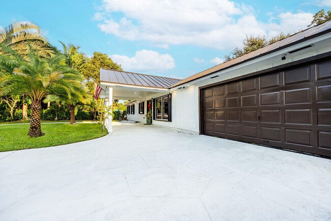 Photo - 2024 Palmetto Rd