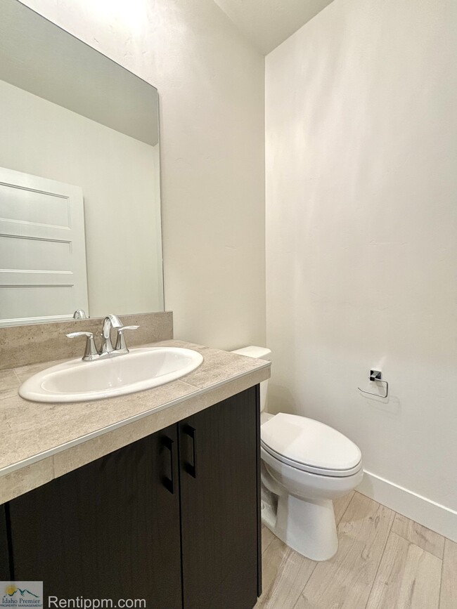 Photo - 1207 N Webb Wy