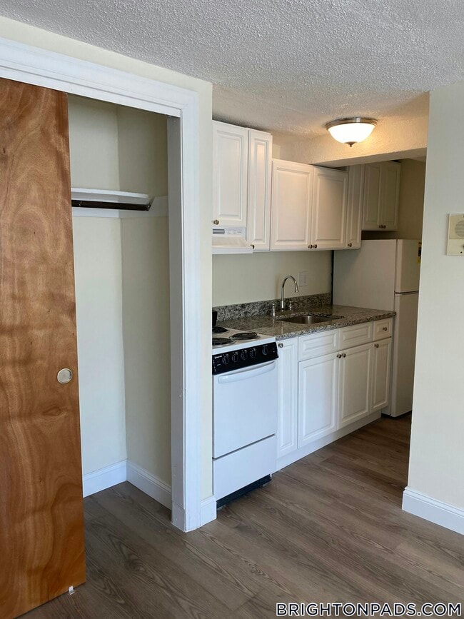 Photo - 168 N Beacon St Apartment Unit 2a