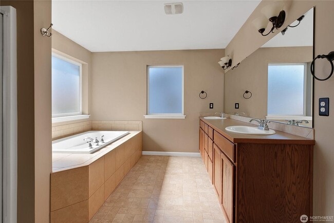 Photo - 3114 Highlands Blvd