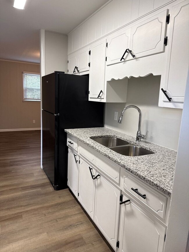 Photo - Charming Single-Level 3 Bedroom Home with Backyard and Pet-Friendly Living