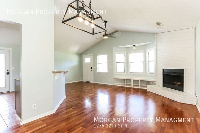 Photo - 1276 12th St N