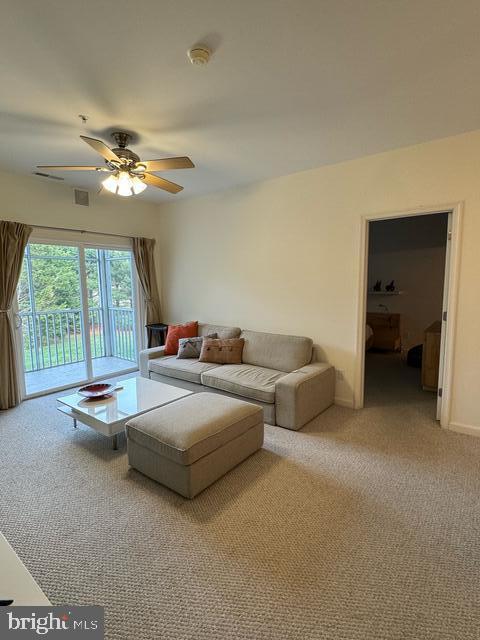 Building Photo - 34682 Villa Cir Unit 4204