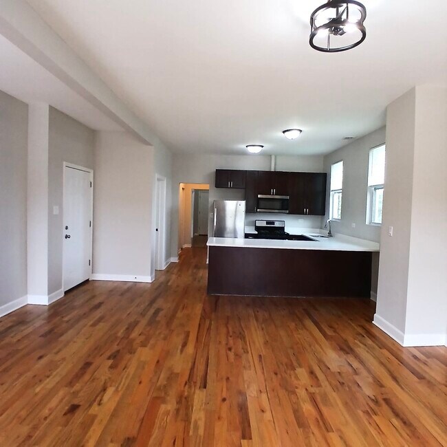 Photo - 3614 W McLean Ave