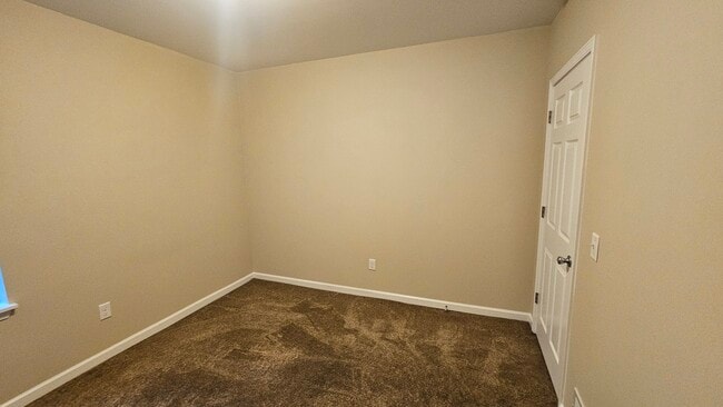 Photo - 11 S Summit St Unidad #1