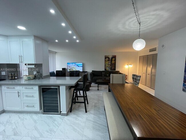 Photo - 16919 N Bay Rd Unit 104