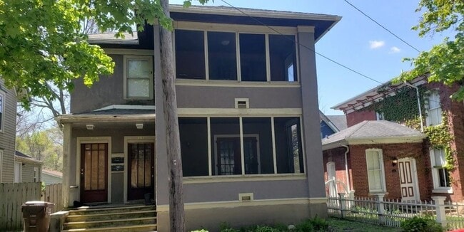 Photo - 409 Grove St