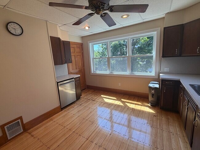 Photo - 108 Norwood Ave Unit 2
