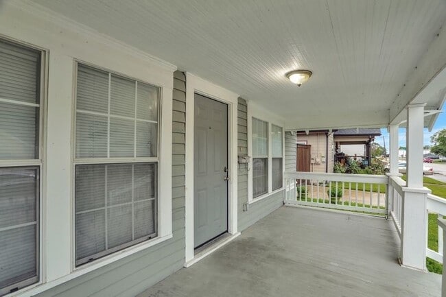 Photo - 707 N Tennessee St House