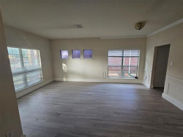 Photo - 8405 Luzerne Dr