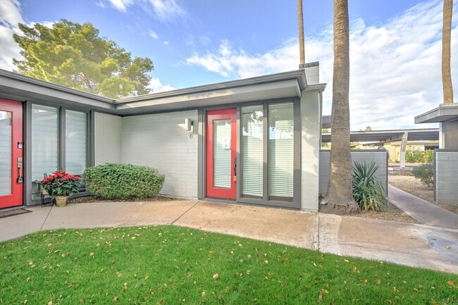 Photo - COMING SOON! Arcadia Lite - 2 bedroom/1 Bath- Adorable Condo and Community-W/T/S are included!