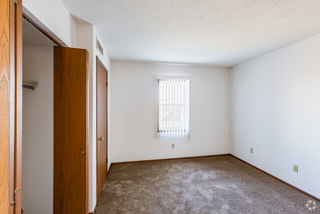1BR,1BA-Bon Vista