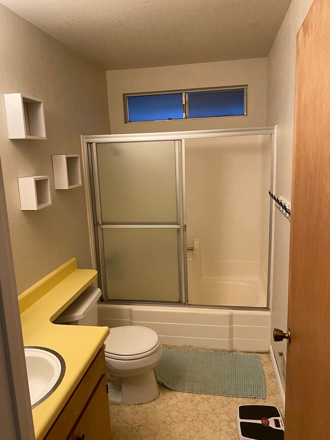 Photo - 2015 El Dorado Dr Unit 2015