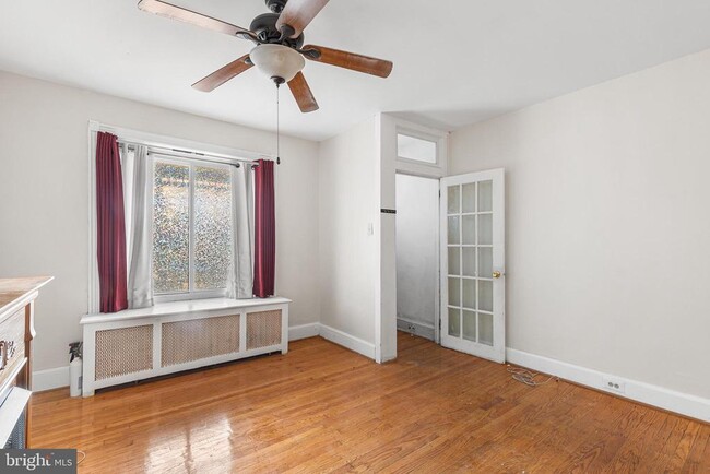 Photo - 345 W Mt Pleasant Ave