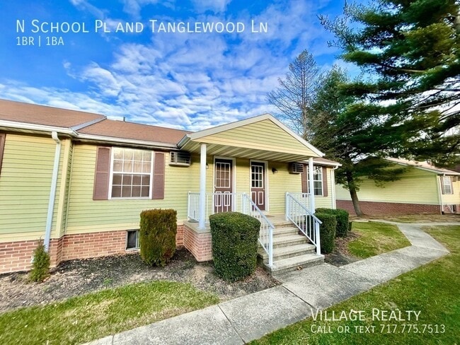 Photo - 327 N School Pl