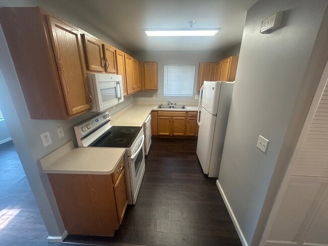 Photo - 15626 Stone Crossing Dr Unit 15626 Stone Crossing