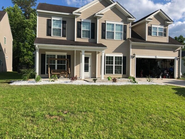 Building Photo - 7478 Hawks Cir