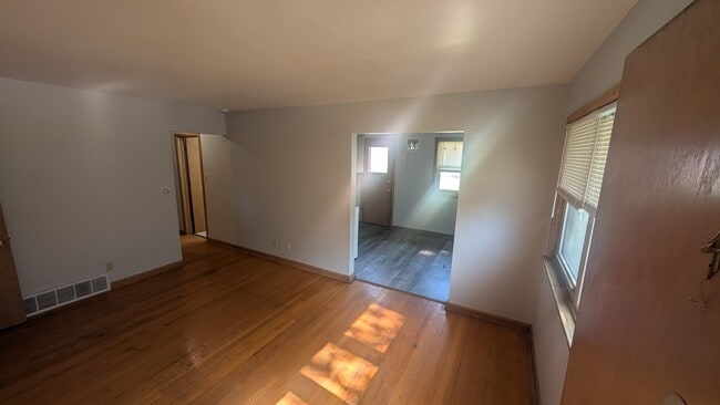 Building Photo - 7259 W Lakefield Dr Unit #4 Rental