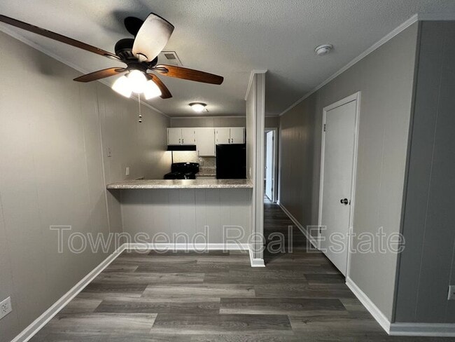 Photo - 5874-C Century Oaks Drive