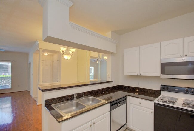 Building Photo - 1330 Old Spanish Trl Unit 2111