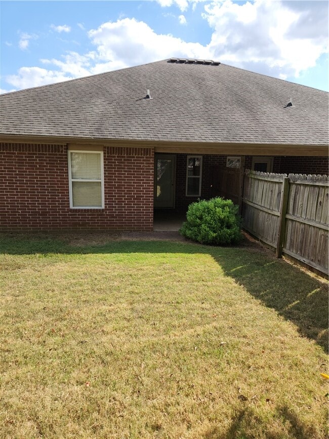 Photo - 299 Copper Oaks Dr