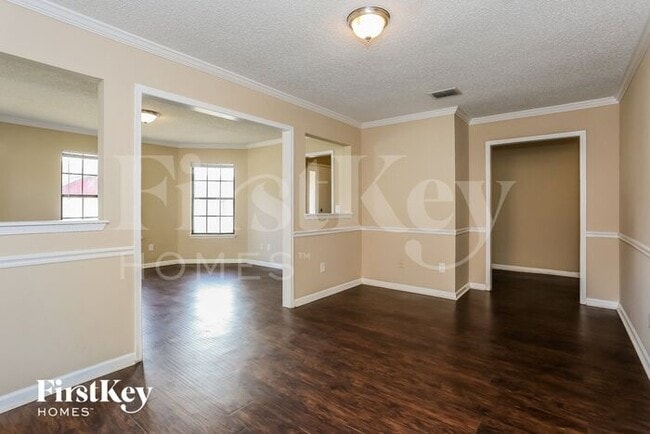 Photo - 11338 Island Shore Dr W