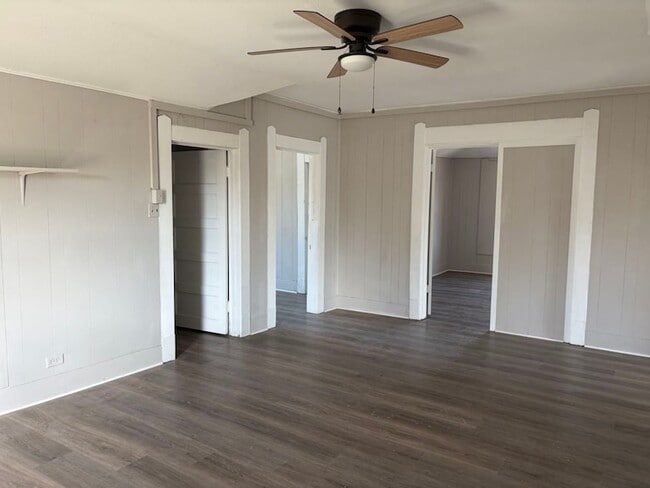 Building Photo - 931 9th Ave Unit 2