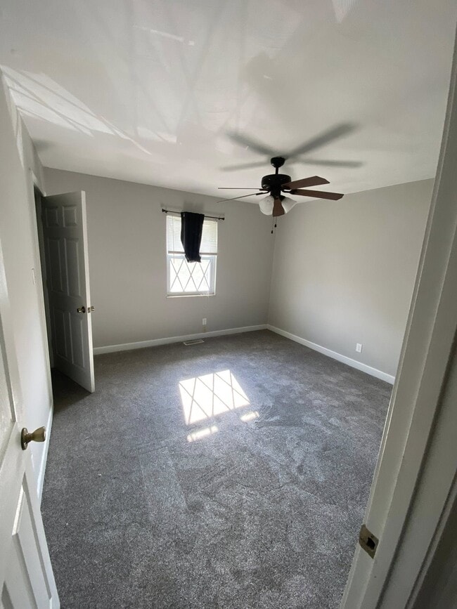 Photo - 207 2nd St E Unit 2