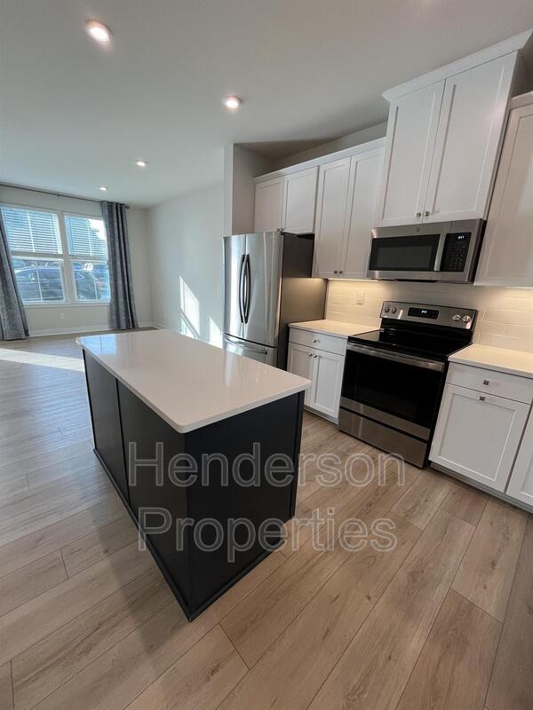 Photo - 4750 Chastain Ave