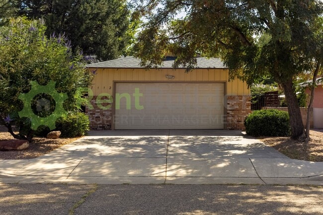 Building Photo - Call (505) 808-6467 to schedule a showing!