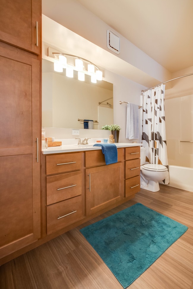 TGM McDowell Place Apartments Naperville, IL