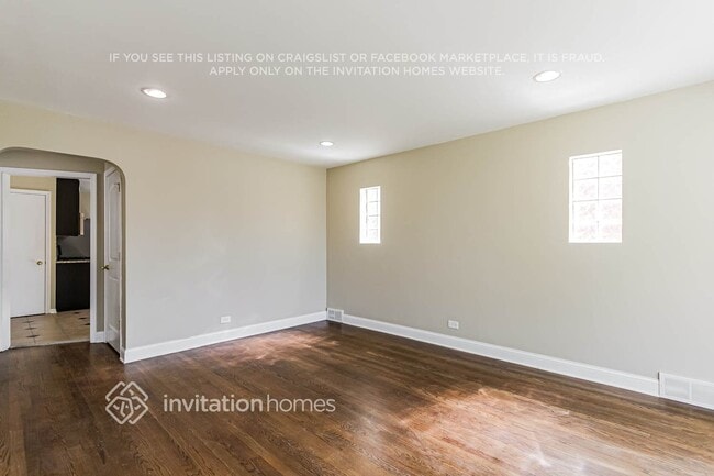 Photo - 6042 W Bryn Mawr Ave