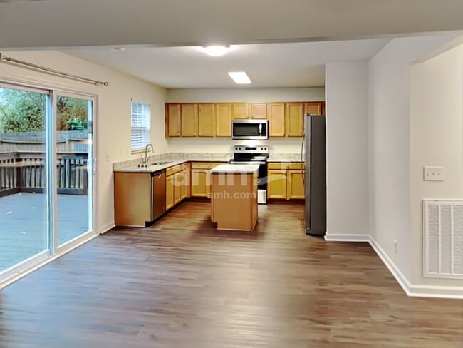 Photo - 3501 Chandler Cove Way