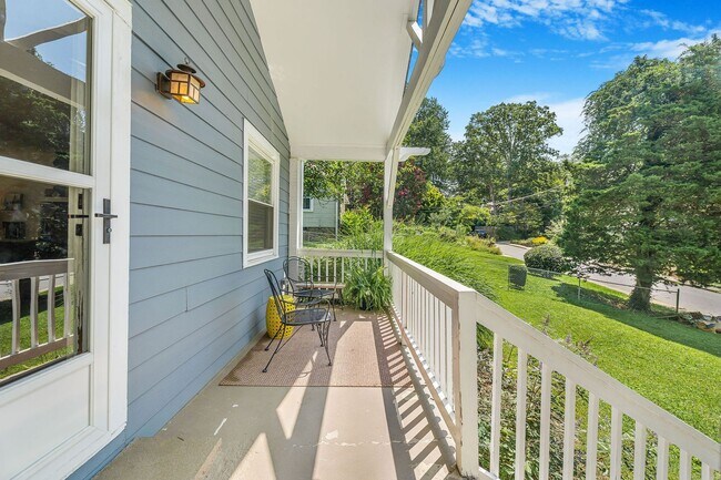 26 Warwick Rd