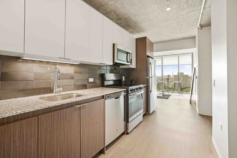 Photo - 2113 S Wabash Ave