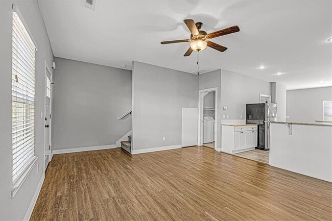 Photo - 1429 E Huntsville Rd
