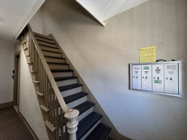 Photo - 70 3rd St Unit 2